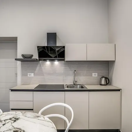 Lady Rose One-2